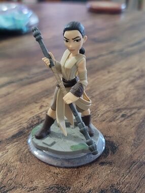 Star Wars Rey Disney Infinity 3.0 Figure